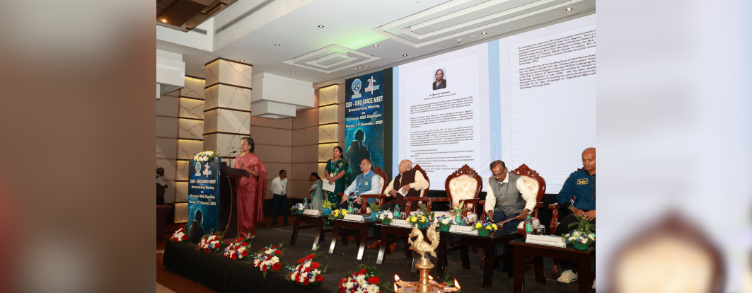 Dr. (Mrs.) N. Kalaiselvi, Secretary, DSIR & DG, CSIR, inaugurated the CSIR–ISRO Space Meet
